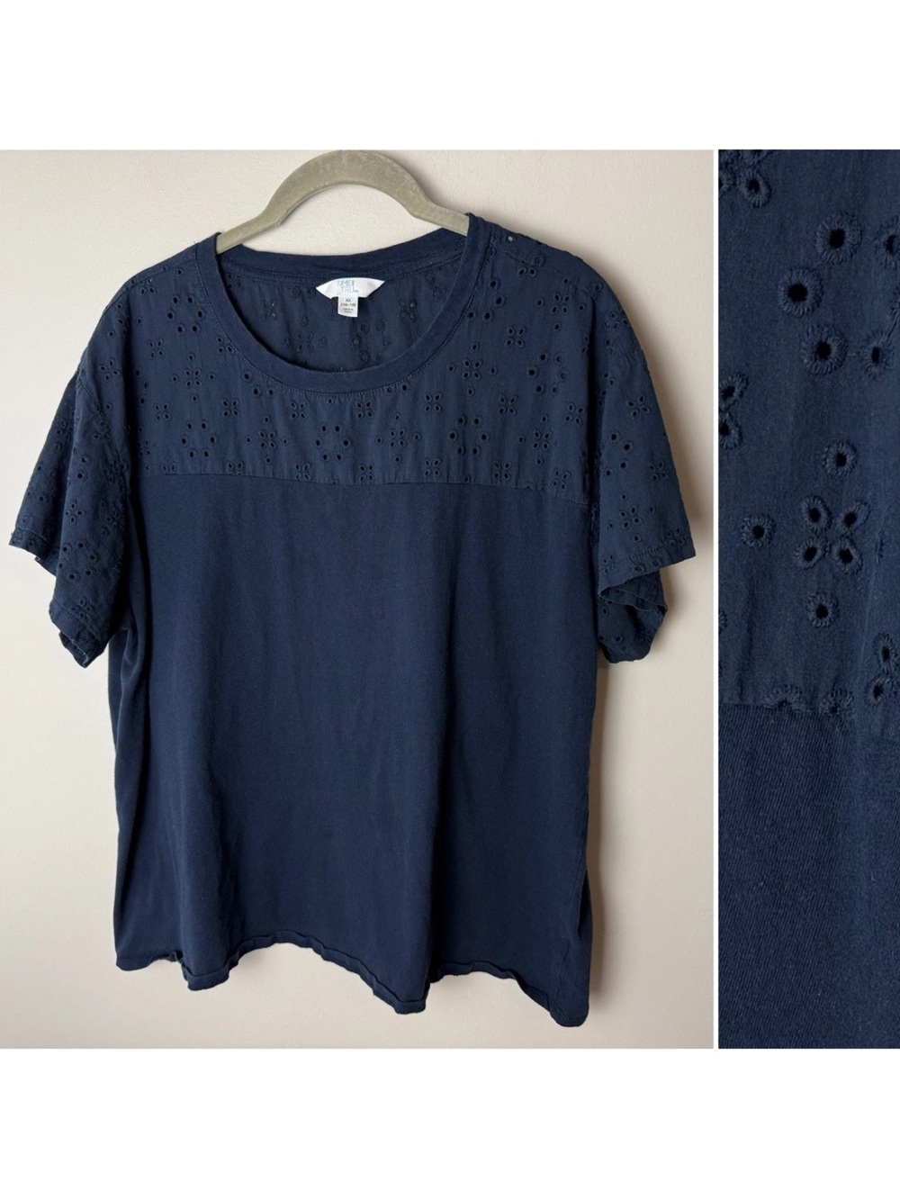 Time and Tru Top Size XL 16 18 Short Sleeves Cotton Navy Blue Eyelet Upper Yoke